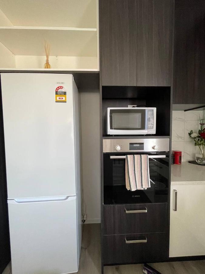 4 Bedroom Home Fully Furnished In Papakura, Auckland Exteriör bild