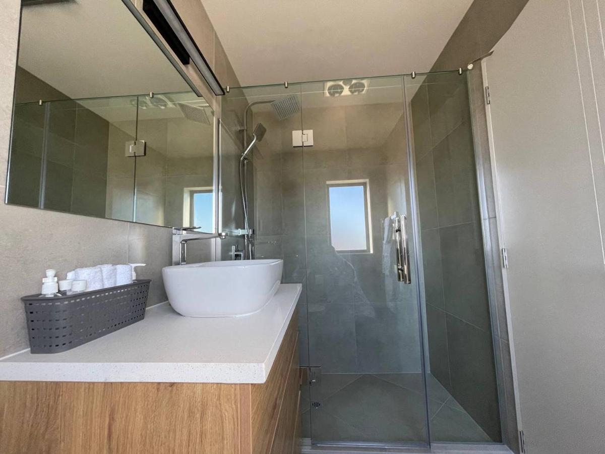 4 Bedroom Home Fully Furnished In Papakura, Auckland Exteriör bild